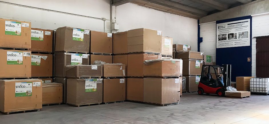 Plataforma de distribución de fibra de madera STEICO