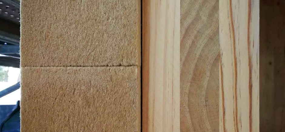 Plataforma de distribución de fibra de madera STEICO